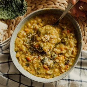 Exotische Linsensuppe mit Quinoa